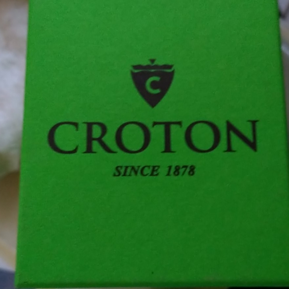 Watch - Picture 2 of 3